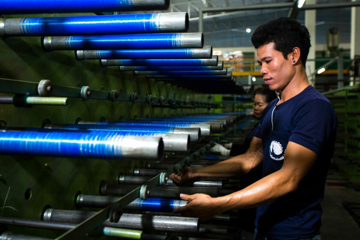 กระบวนการผลิตเส้นใยของบริษัทสยามเน็ตอินดัสตรีส์